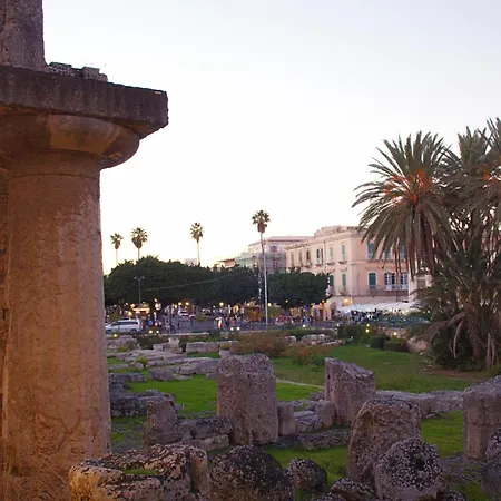 Casa Suli סירקוזה